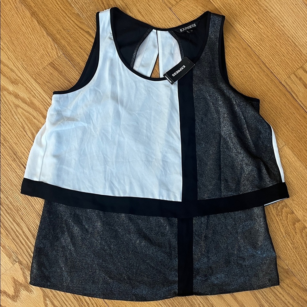 Express Women's Monochrome Sleeveless Blouse